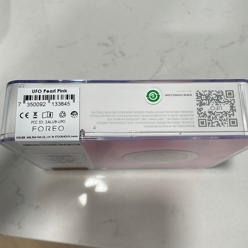 *Brand new sealed* Foreo UFO smart mask - Picture 3 of 3